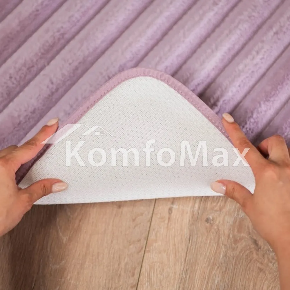 Килимок для ванної кімнати DarianA Premium еко-хутро, 60х120см. Страйп, пастельно-рожевий  - фото 1
